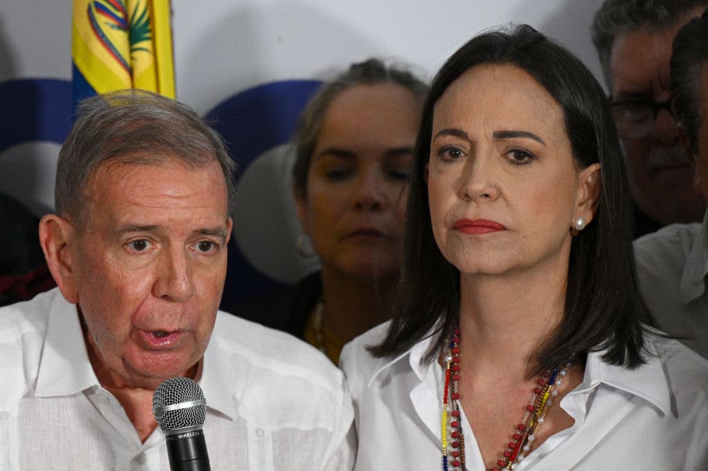 "Su vida corría peligro": Edmundo González llega a España para recibir asilo político