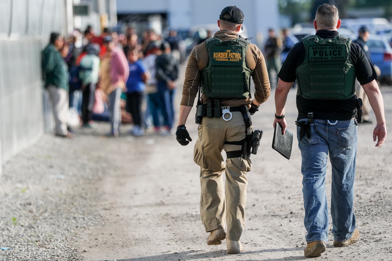 ¿Puede ICE arrestarte en una ciudad santuario? ¿Tienes derechos? ‘Hablemos de Inmigración’