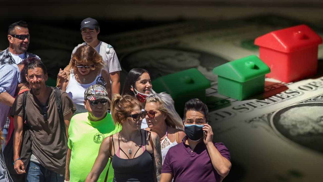 <h3 class="cms-H3-H3"><b>¿Cómo funciona este programa de la Sección 8?</b></h3>
<br>Una familia que recibe un vale de vivienda de la Sección 8 debe encontrar y elegir una unidad de vivienda o apartamento adecuada que 
<b>el propietario esté de acuerdo en alquilar bajo el programa</b>.