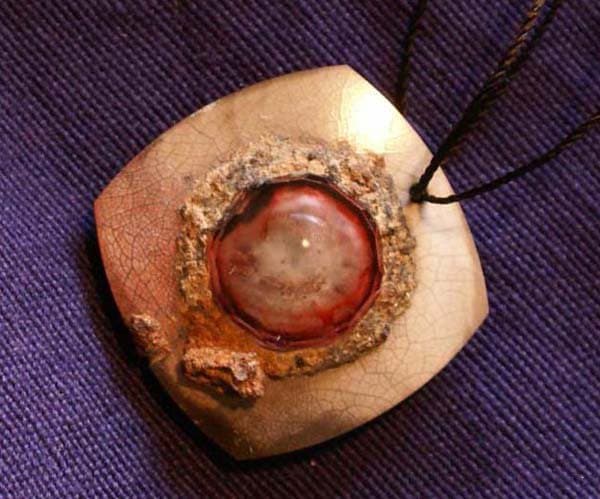 El mal de ojo: Influencia mágica y maligna que se ejerce sobre otra persona
