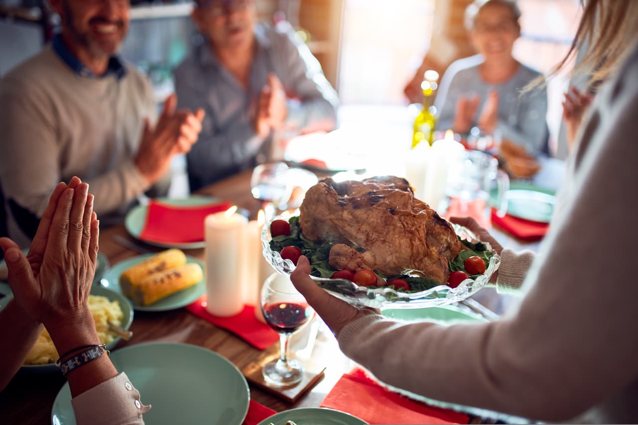 Afortunadamente no todas son malas noticias, y los expertos dan 
<a href="https://www.univision.com/local/nueva-york-wxtv/10-super-consejos-para-que-ahorres-en-la-cena-de-thanksgiving-fotos" target="_blank">estos consejos para ahorrar en la cena de ‘Thanksgiving</a>’ , en tiempos de inflación.