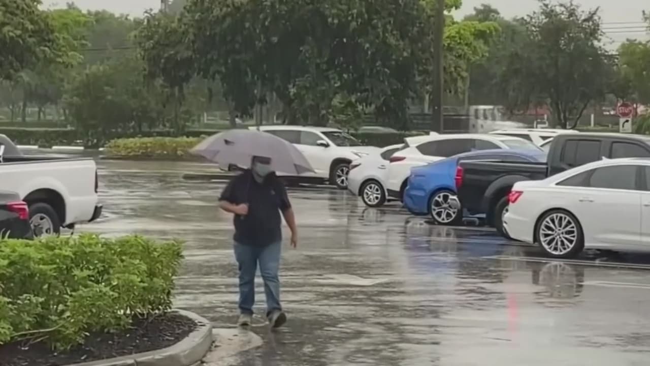 Atentos al manejar: emiten advertencia de inundación en el sur de Florida