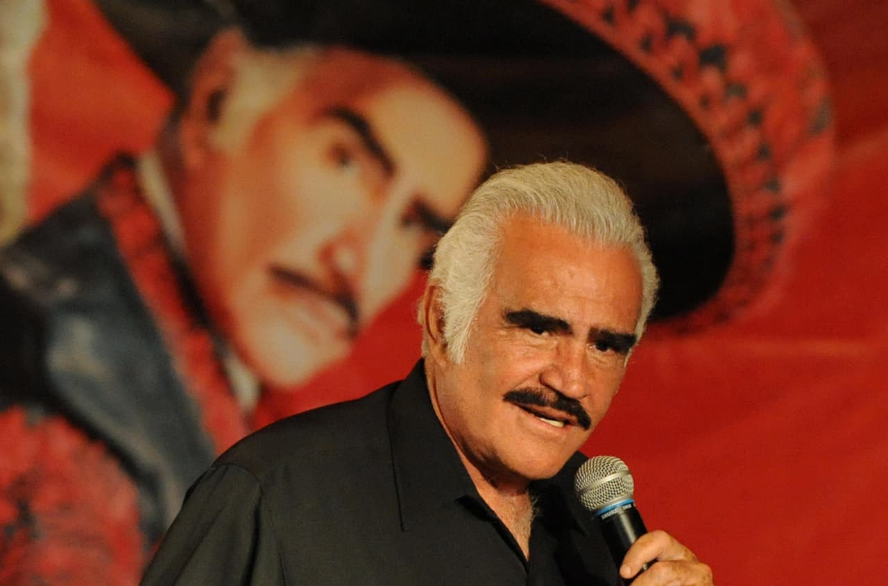 Las presentaciones en Los Ángeles de Vicente Fernández eran eventos esperados y el cantante devolvía el cariño dejándolo todo en el escenario.
