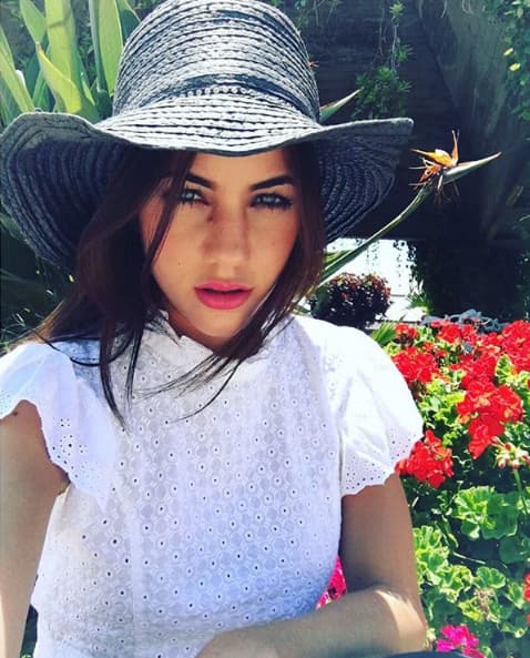 Ella debutó en 'Muchacha italiana viene a casarse' y después participó en 'A que no me dejas'. Pero fue Pedro Damián quien le dio su primer papel estelar al lado de Daniel Arenas.