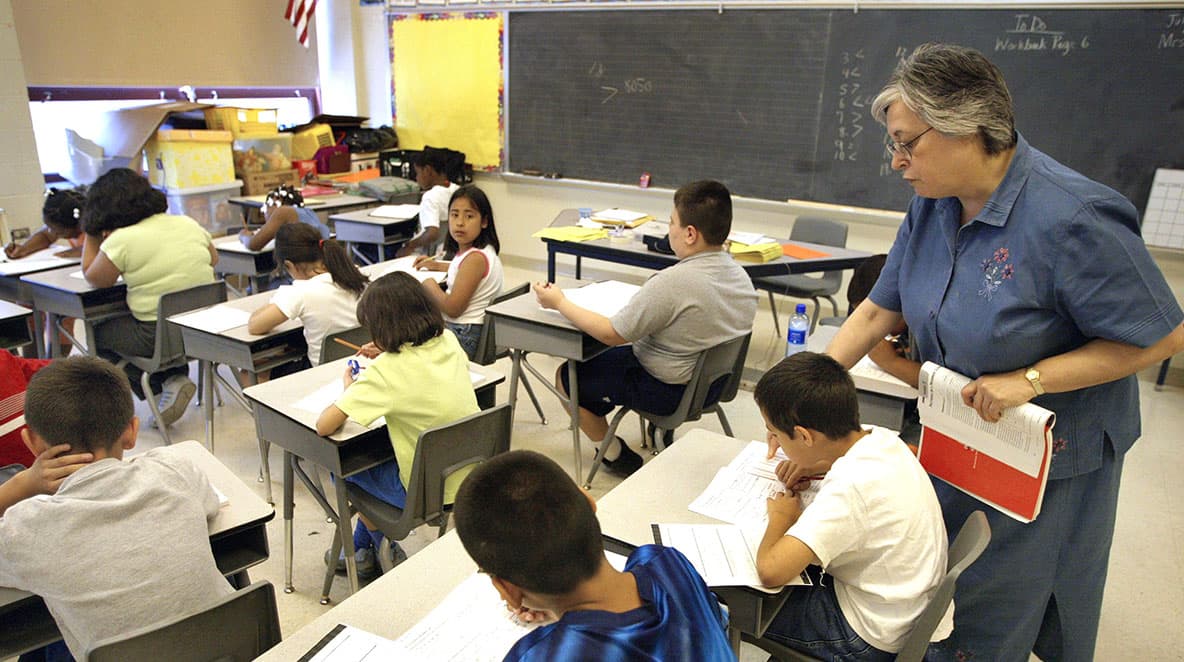 <a href="https://www.advocatesforchildren.org/" target="_blank">'Advocates for Children' </a>es una organización que aboga por los derechos de estudiantes en Nueva York, ayuda a las familias con el proceso de inscripción en la escuela. Su número de teléfono es 866 247-6033.