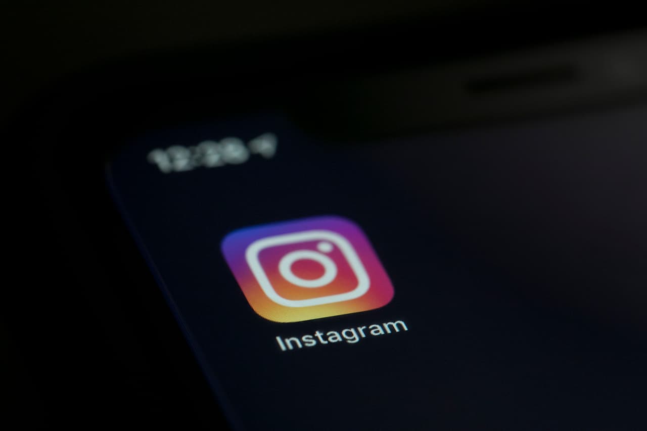 Instagram busca eliminar los perfiles falsos a través del reconocimiento facial