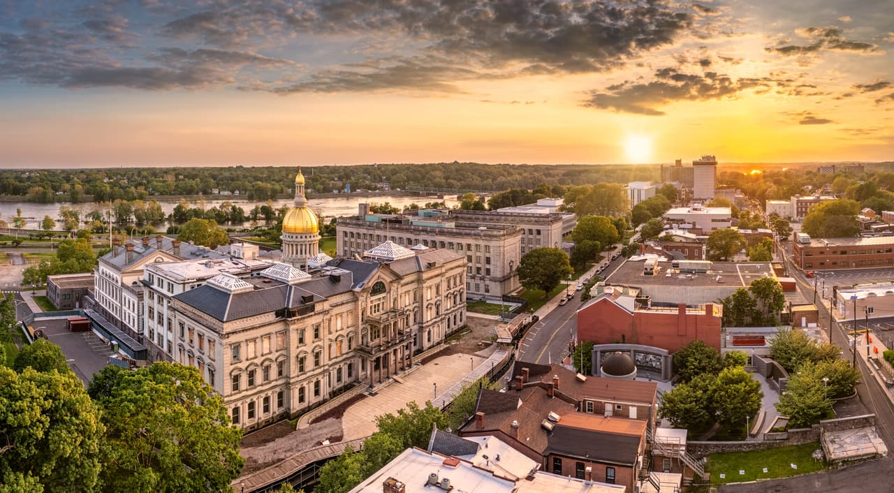 <h3 class="cms-H3-H3">1. Nueva Jersey</h3>
<br>
<br>Con los precios inmobiliarios de cuatro de las diez ciudades menos populares por encima del millón de dólares, es fácil determinar que ver que el coste de la vida es el principal factor que ha impulsado estas mudanzas. 
<br>
