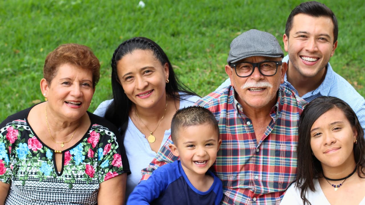 <h3 class="cms-H3-H3">En resumen: </h3>
<br>✔ Texas está lleno de bebés que se llaman Mateo, Camila y Olivia 
<br>✔ Los nombres más populares son bilingües, suaves y con significado 
<br>✔ Las familias hispanas siguen marcando la pauta en tendencias 
<br>✔ Elegir un nombre hoy es elegir cómo conectar dos culturas 
<br>Y tú, ¿cómo te llamas? ¿Ya estás en la lista?