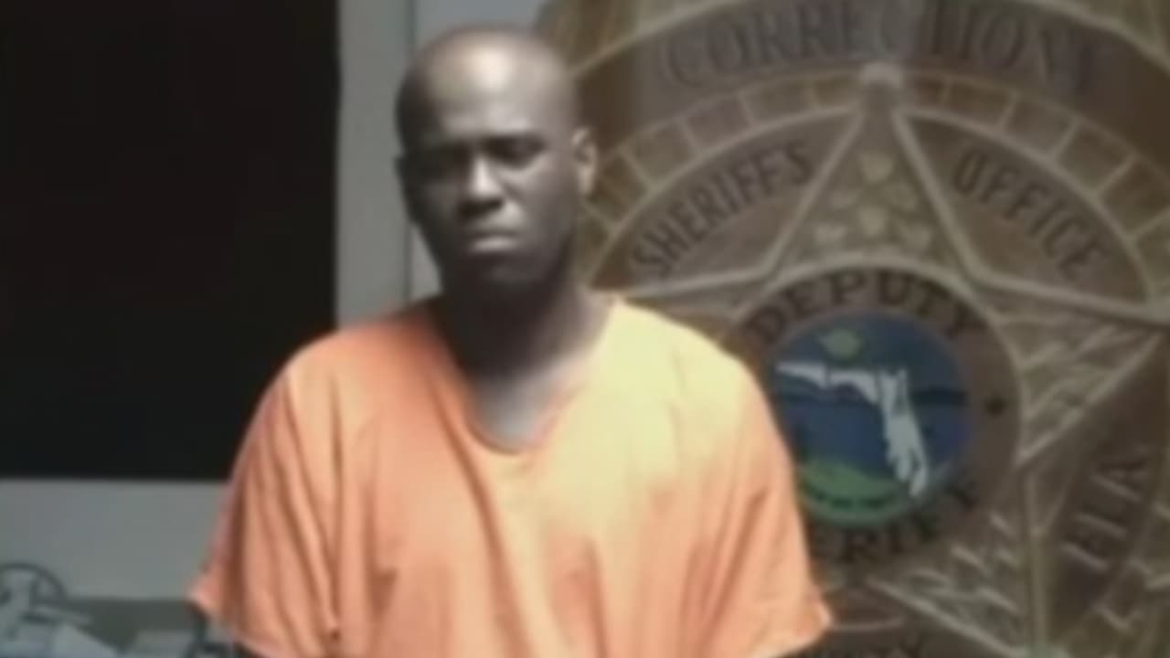 El reguetonero 'Chocolate MC' está en una celda de castigo tras intentar hacerse daño, revela su novia