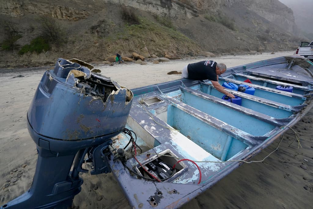 Al menos ocho muertos en las costas de San Diego tras el choque de dos botes que supuestamente transportaban migrantes de México