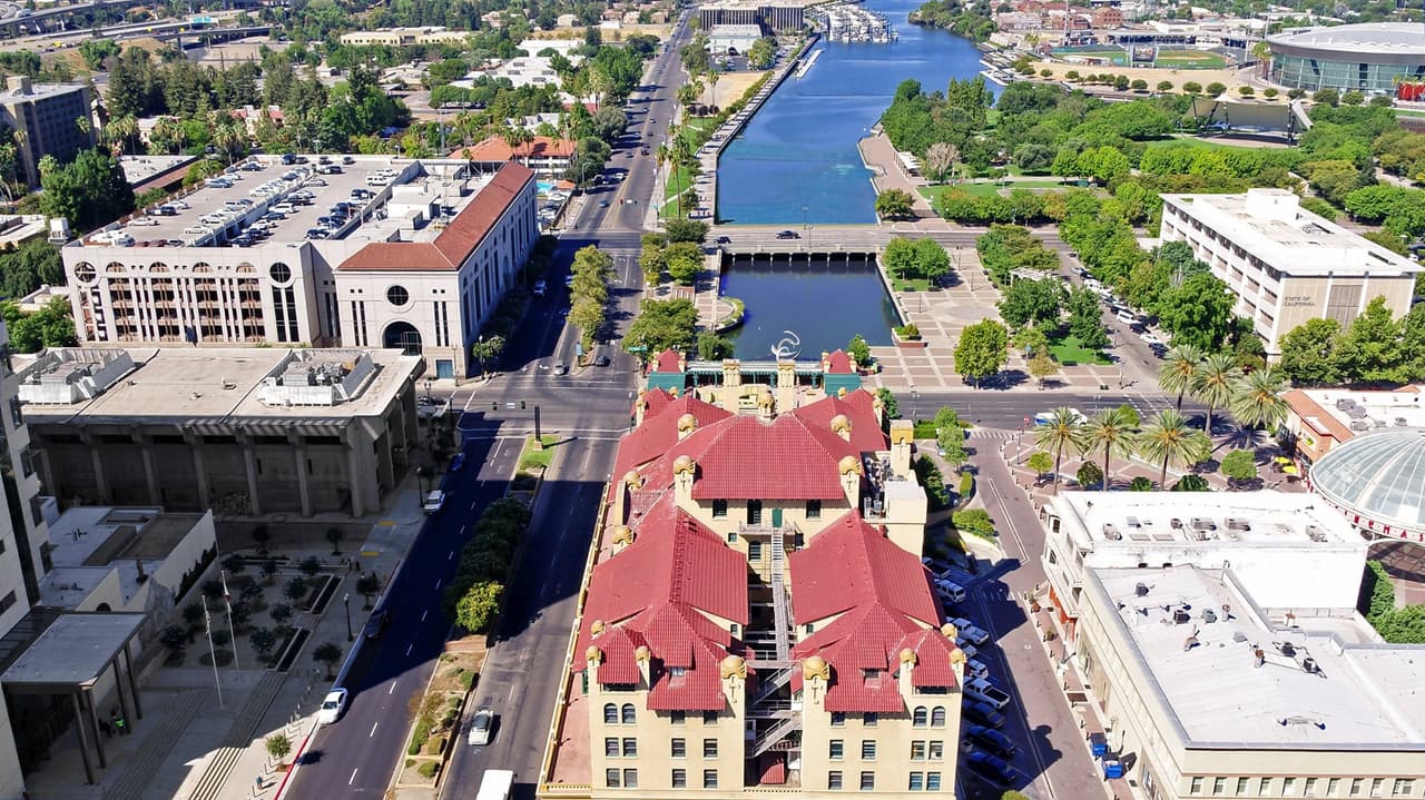 <b>Stockton, en California,</b> lidera el ranking de las ciudades con mayor alza en el precio de la renta. Desde diciembre 2014 a diciembre de 2019, el mercado de renta de casas subió un 28.5%.