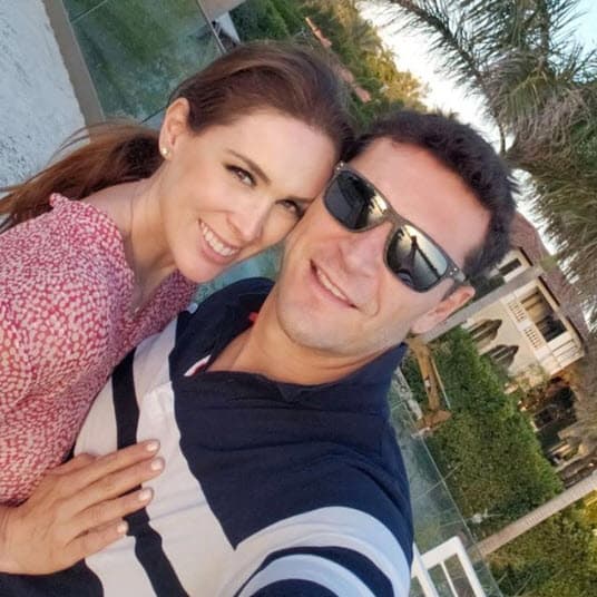 "¿Por qué perdonas una infidelidad?", preguntó la conductora a Jacky, a lo que la tapatía respondió: "Lo que pasa es que, uno, sí quiero aclarar: no todo lo que dicen las revistas es cierto".