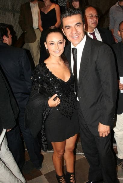 Aunque el actor comentó que mientras estuvo hospitalizado valoró muchas cosas, aceptó haber pensado en la actriz Marimar Vega, con quien mantuvo una relación entre 2011 y 2012.