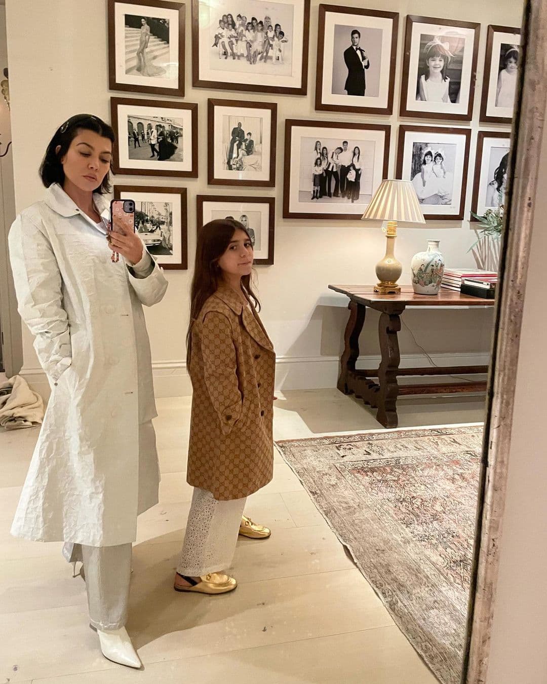 <b>Penélope</b> es la segunda hija de la celebridad y en entrevista para ‘E! News’, la matriarca del clan Kardashian, Kris Jenner, reveló que los padres de la pequeña escogieron el nombre porque les pareció “simplemente lindo”.