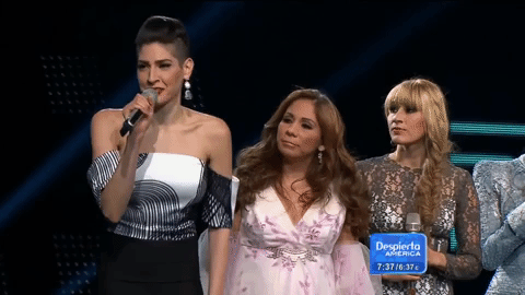 Hanna y Ashley argumentaron que ninguna de las dos concursantes eran seguidoras de Belinda y que tuvieron poco tiempo para ensayar la canción, a lo que la cantante contestó enojada: "Es tu trabajo como coach enseñarles la letra bien".