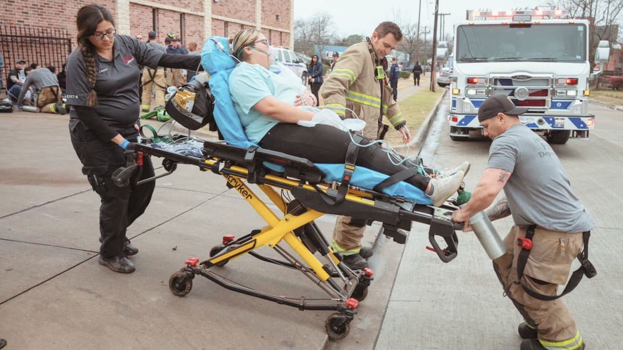 En una mañana aparentemente tranquila en Fort Worth, Texas, el Departamento de Bomberos fue llamado a la 
<a href="https://maps.app.goo.gl/WsQVfqkF7y5fQVJYA" target="_blank">cuadra 3300 de East Belknap Street</a>, justo fuera del centro de la ciudad, después de 
<b>recibir informes de una situación alarmante en la Panadería Guanajuato</b>.