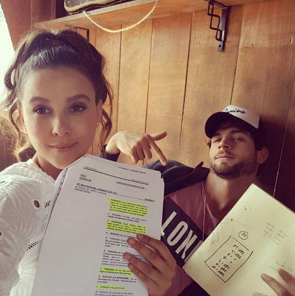 Los mensajes cariñosos no paraban. @horaciopancheri: "Estudiando escenas de #UCHED con esta guapa hermosa princesa chula la mejor del mundo mundial literal wow soy demasiado afortunado en tener compañeras y amigas como la señorita Goto. Sin más por el momento me retiro. Saludos!".