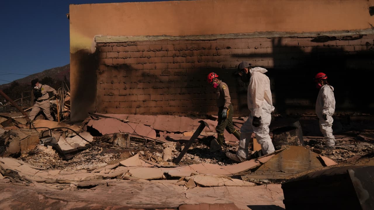 Vivienda, empleo y salud, así afectan los incendios a la comunidad latina en Los Ángeles