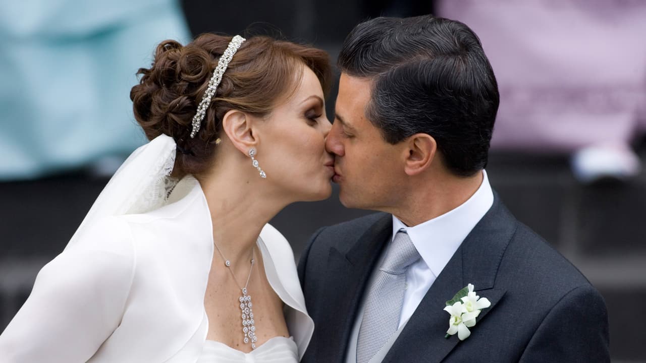 Investigación revela anomalías en la boda de Peña Nieto y Angélica Rivera