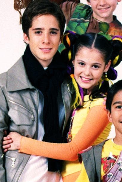 Fue una de las villanas de 'Alegrijes y Rebujos' y posteriormente protagonizó 'Misión S.O.S' con Diego Boneta.