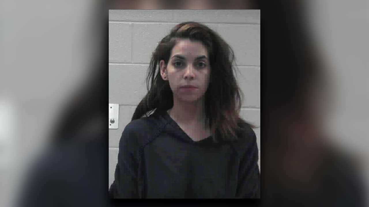 Megan Colone alías Grace Beda, 
<a href="https://www.univision.com/local/atlanta-wuvg/rossana-delgado-arrestados-asesinato-taxista-atlanta">fue arrestada a medidados de mayo en Matamoros, México. Fue extraditada a Georgia para enfrentar el juicio por el asesinato de Rossana Delgado. </a>