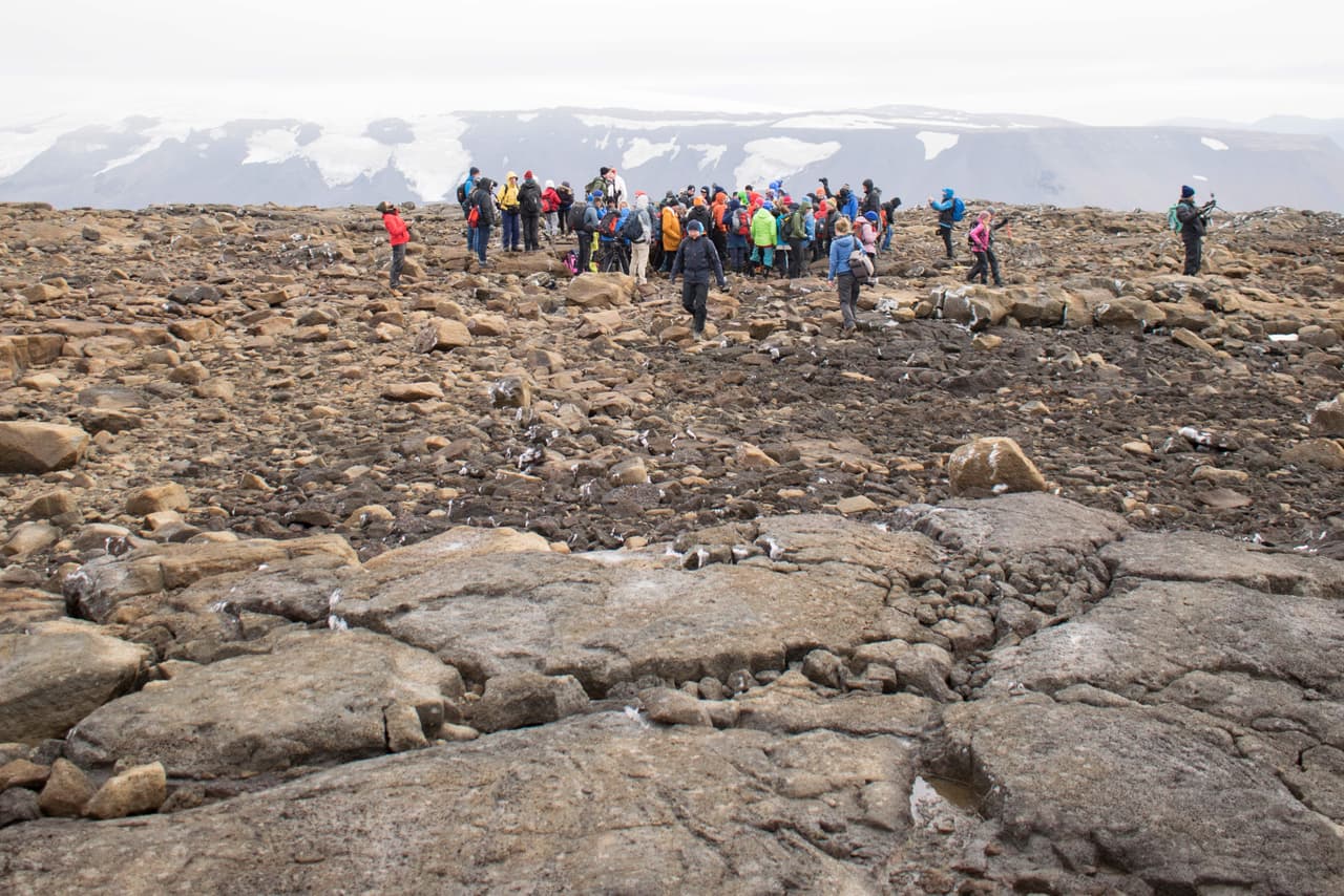 El geólogo islandés Oddur Sigurðsson, dijo a la agencia AP que el glaciar solía extenderse por 6 millas cuadradas (unos 15 kilómetros cuadrados). Se trata del primer glaciar de Islandia en desaparecer, pero el científico afirmó que todas las masas de hielo del país desaparecerán en cuestión de 200 años.