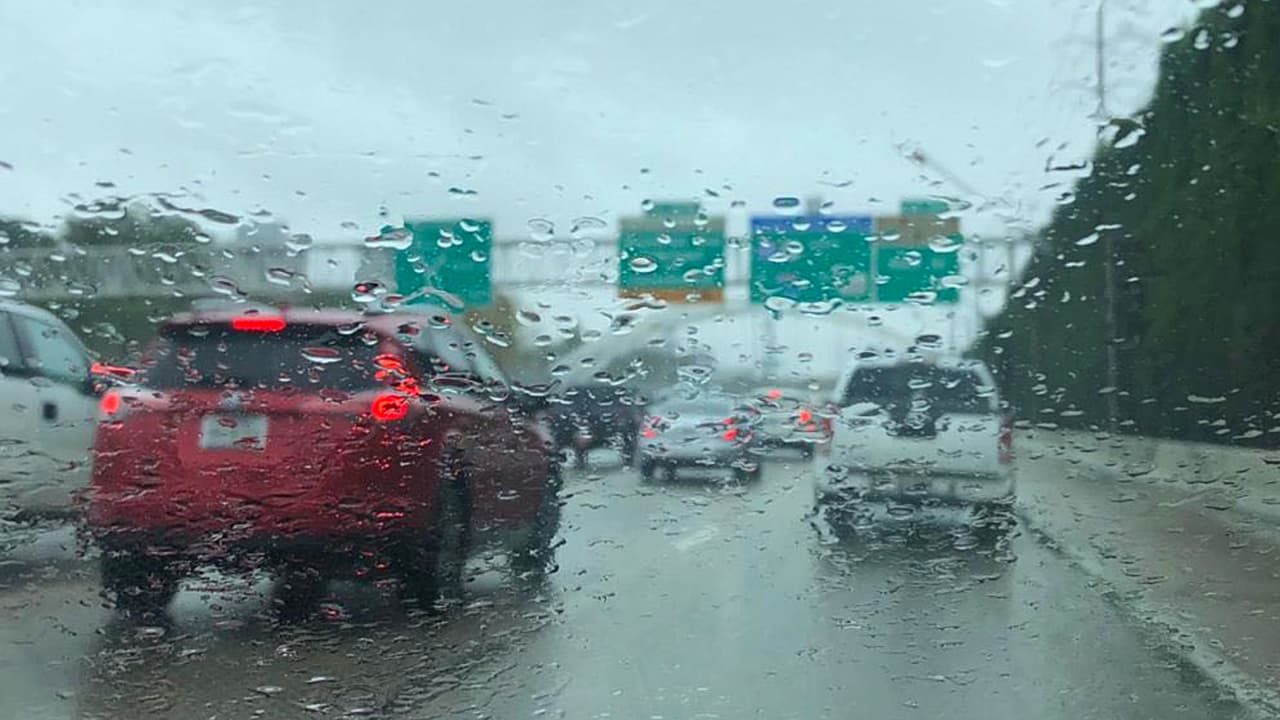 Se forma la depresión tropical número 8 que estaría llegando a Houston entre jueves y viernes