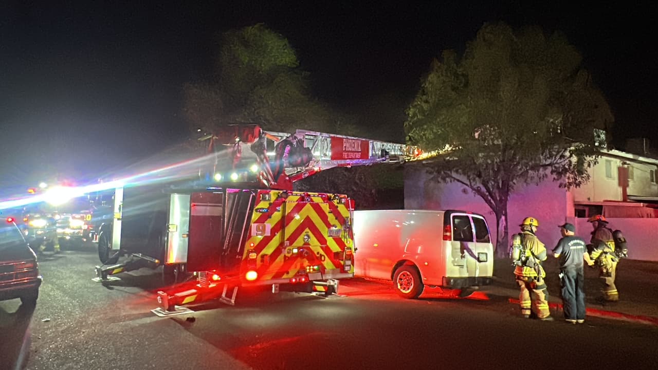 Alrededor de las 11 p.m. del 1 de agosto se registró un 
<b>fuerte incendio en un condominio </b>ubicado sobre 1688 W Campbell Av., en Phoenix.