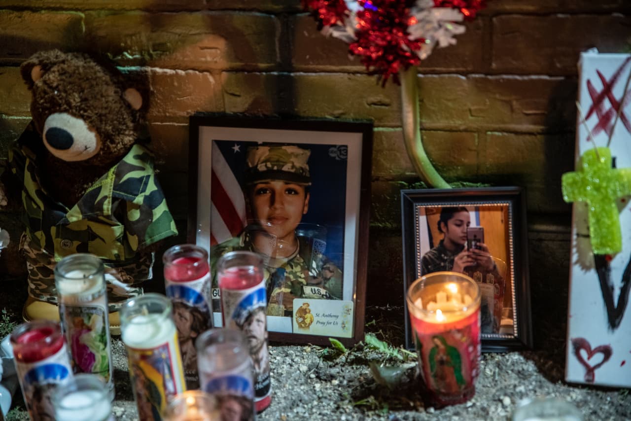 Esta semana se inició una petición en internet para que se cierre la base militar de Fort Hood, donde presuntamente fue asesinada Vanessa Guillén. La petición, que ha recibido cientos de miles de firmas, señala que la base ha ocultado información sobre su muerte.