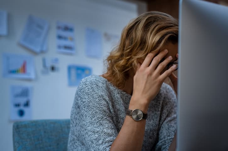 ¿Se puede mejorar la salud mental en el trabajo? 8 de cada 10 empleados con un trastorno no reciben tratamiento