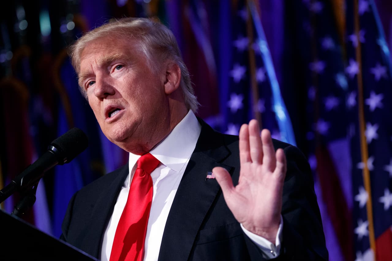 Por qué Trump miente en sus tuits sobre las elecciones 