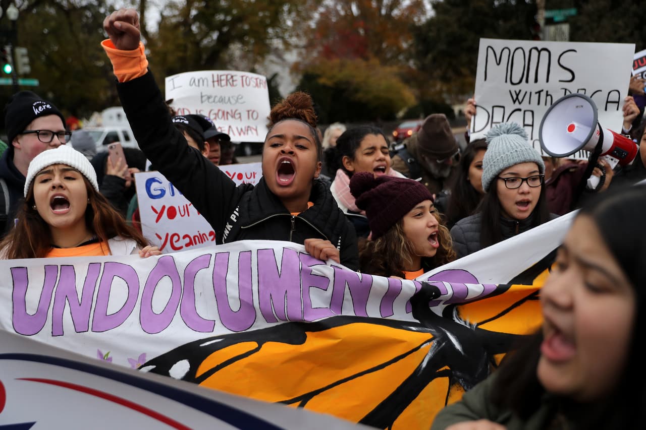 Desde el futuro de DACA hasta los juicios secretos en la frontera: los siete temas migratorios clave en el 2020