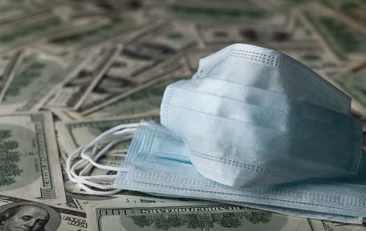 Cheques de ayuda fiscal por el coronavirus han llegado a personas muertas en California