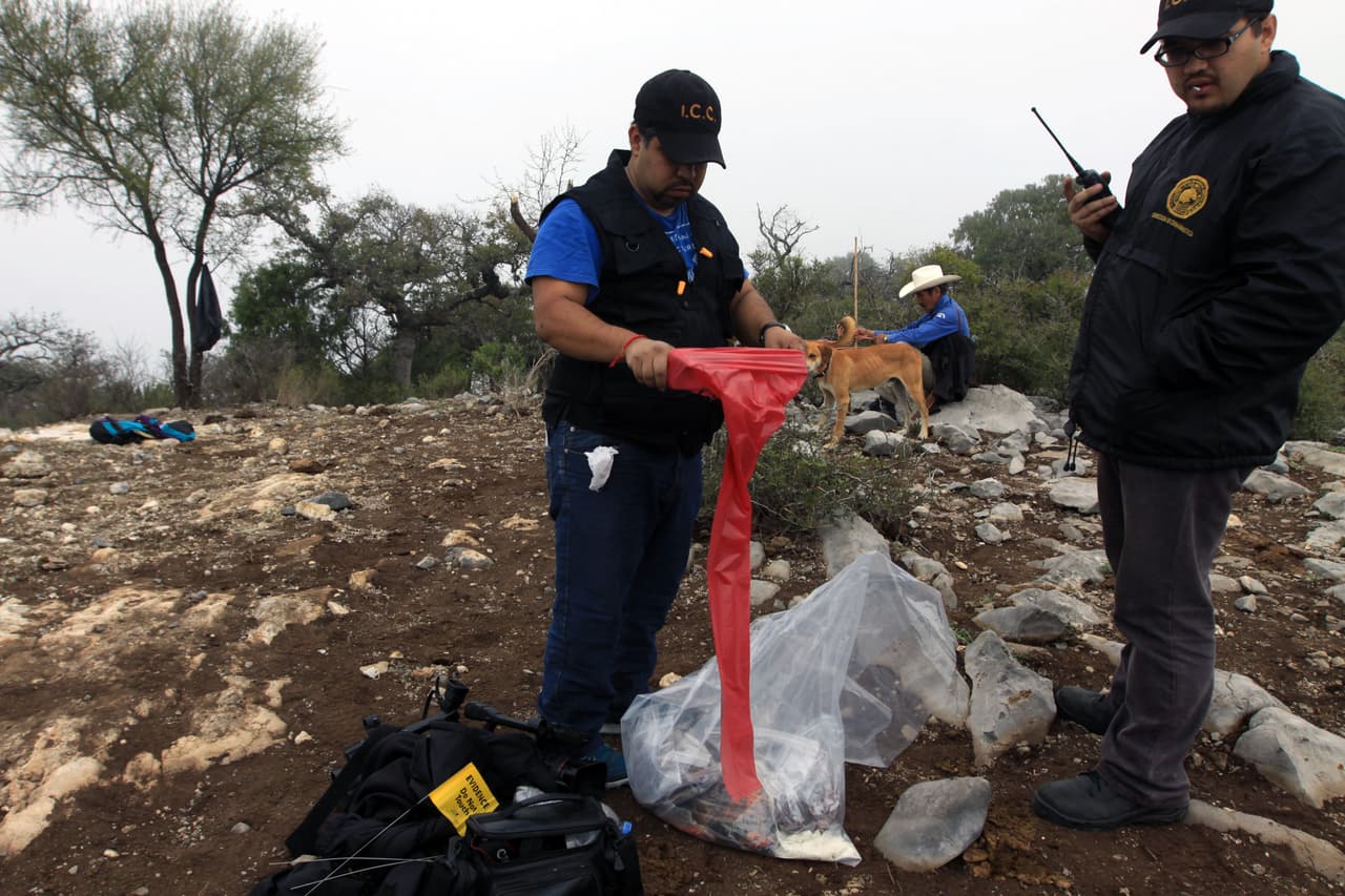 En el lugar se dieron cita los peritos, y se determinó que debido a la destrucción total de la aeronave, era muy complicado tener una respuesta clara de lo ocurrido ese día.