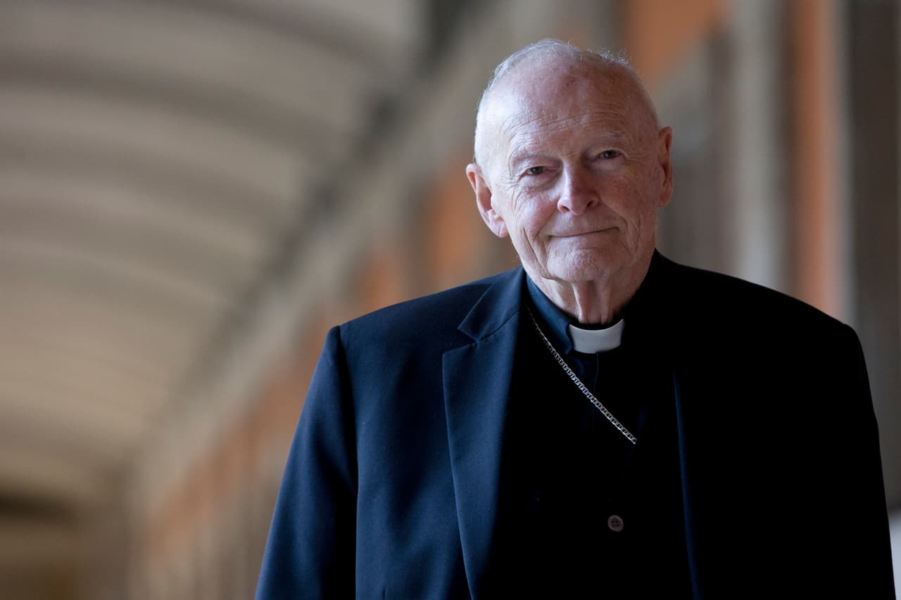 Vaticano expulsa al prominente excardenal McCarrick tras acusaciones de abuso sexual