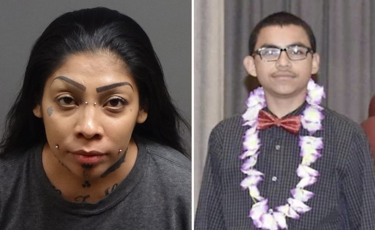El menor fue trasladado a un hospital Pomona Valley Medical Center donde fue 
<b>declarado muerto por personal médico</b>. Las investigaciones posteriores revelaron que "la víctima había sido 
<b>agredida por su madrastra inmediatamente antes de necesitar asistencia médica",</b> según el 
<a href="https://nixle.us/CS7WY" target="_blank">comunicado</a>.