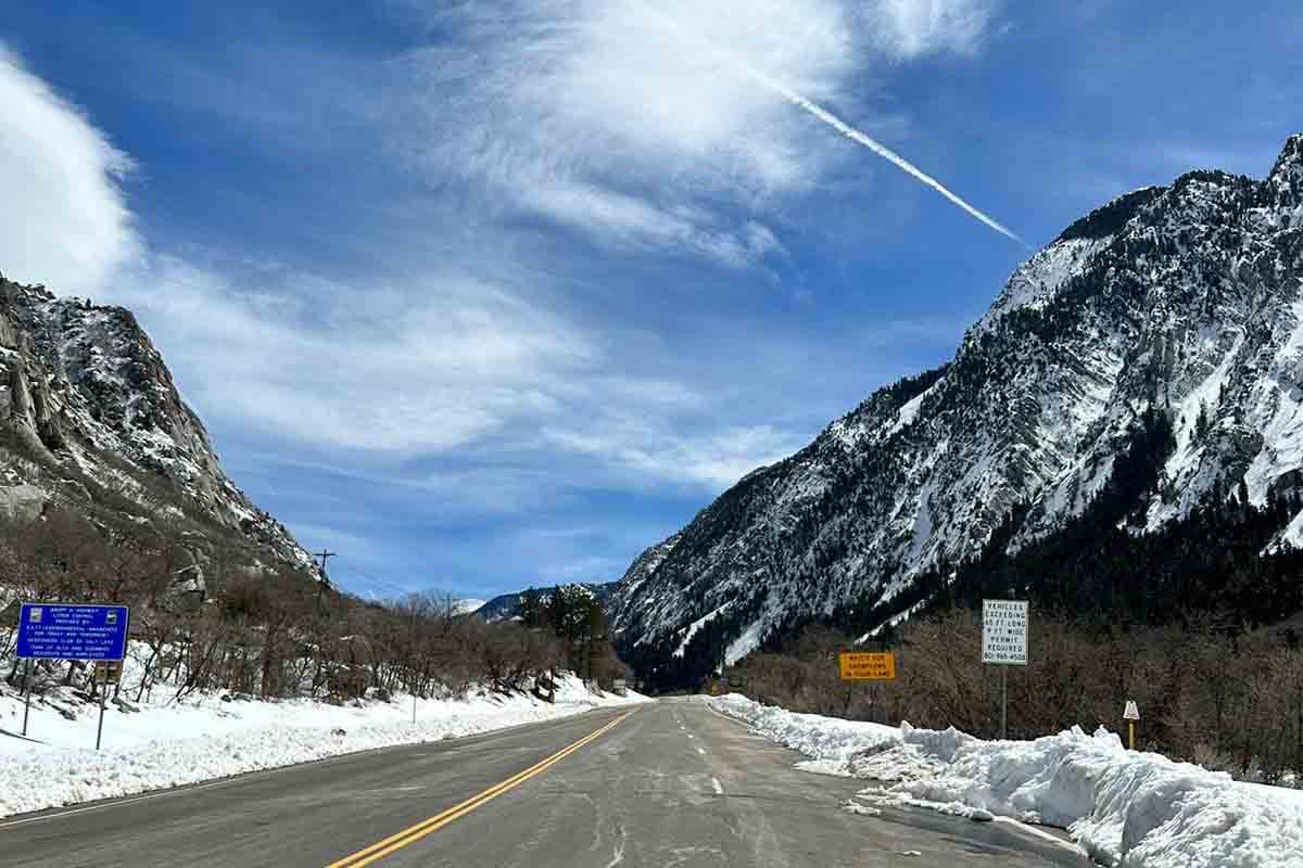 La reapertura de la carretera que conduce a Little Cottonwood Canyon permitió liberar a decenas de varados
