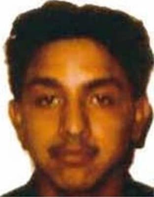 <h3 class="cms-H3-H3">Juan Carlos Martínez </h3>
<br>
<br>Este mexicano, entre 41 y 44 años, es buscado por su presunta participación en el asesinato de un hombre en la zona de Albertville, Alabama, durante el 2 de junio de 1999, cuando este fugitivo supuestamente le disparó varias veces a un hombre con una pistola en el aparcamiento de una empresa industrial en la que trabajaba. 
<br>
<br>El FBI ofrece una recompensa por información que conduzca a su detención-
<br>
<br>
<br>