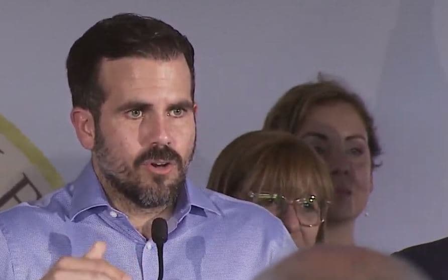El gobernador daba instrucciones a sus colaboradores para crear tendencias en redes sociales, cuestionaba fuertemente a sus críticos con expresiones vulgares. En uno de los mensajes, 
<a href="https://www.univision.com/local/puerto-rico-wlii/revelan-mas-conversaciones-del-chat-de-telegram-entre-el-gobernador-rossello-y-miembros-de-su-gabinete" target="_blank">Rosselló insulta a Melissa Mark-Viverito, una exconcejal de Nueva York con una palabra soez "p..a". </a>