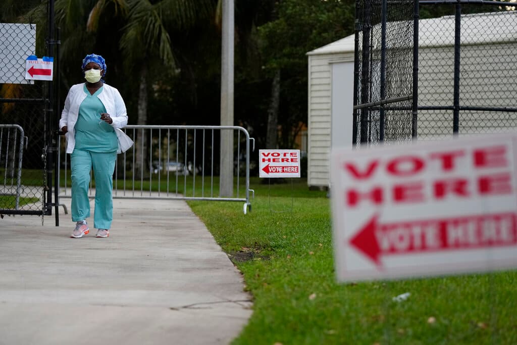 Juez anula partes de la polémica ley electoral de Florida que restringe el voto