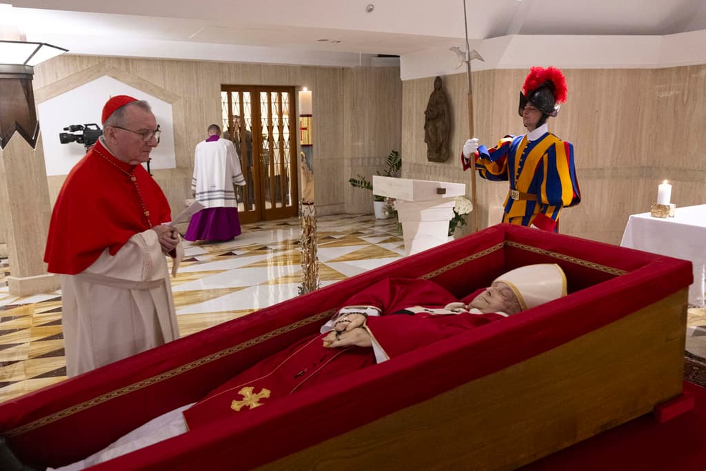 Muerte del papa Francisco, últimas noticias en vivo | "La muerte no es el final de todo": el mensaje que deja en un libro que se publicará el jueves
