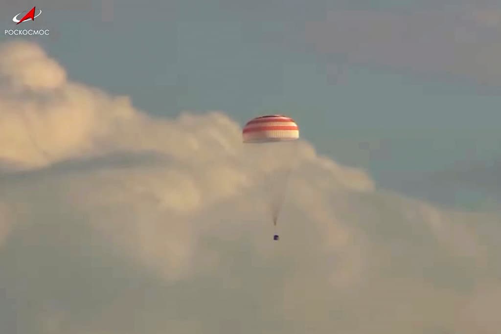 <b><a href="https://www.univision.com/local/miami-wltv/astronauta-frank-rubio-regresar-tierra">“Abrazar a mi esposa y a mis hijos es primordial, me voy a concentrar en eso durante los primeros dos días”</a>, </b> dijo hace unas semanas Rubio cuando un grupo de periodistas de diversos medios le preguntaron qué era lo primero que deseaba hacer al volver a la Tierra.
<br>