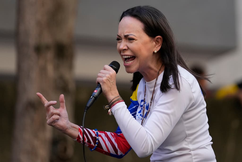 María Corina Machado afirma que está "en un lugar seguro" tras haber sido detenida después de encabezar la protesta en Caracas contra Maduro