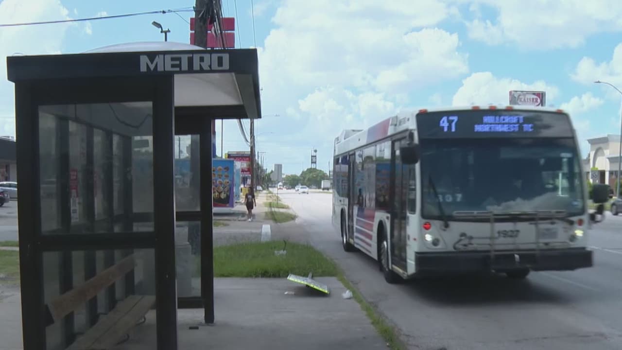 Distrito Escolar de Houston y Metro llegan a acuerdo para transportar a los estudiantes