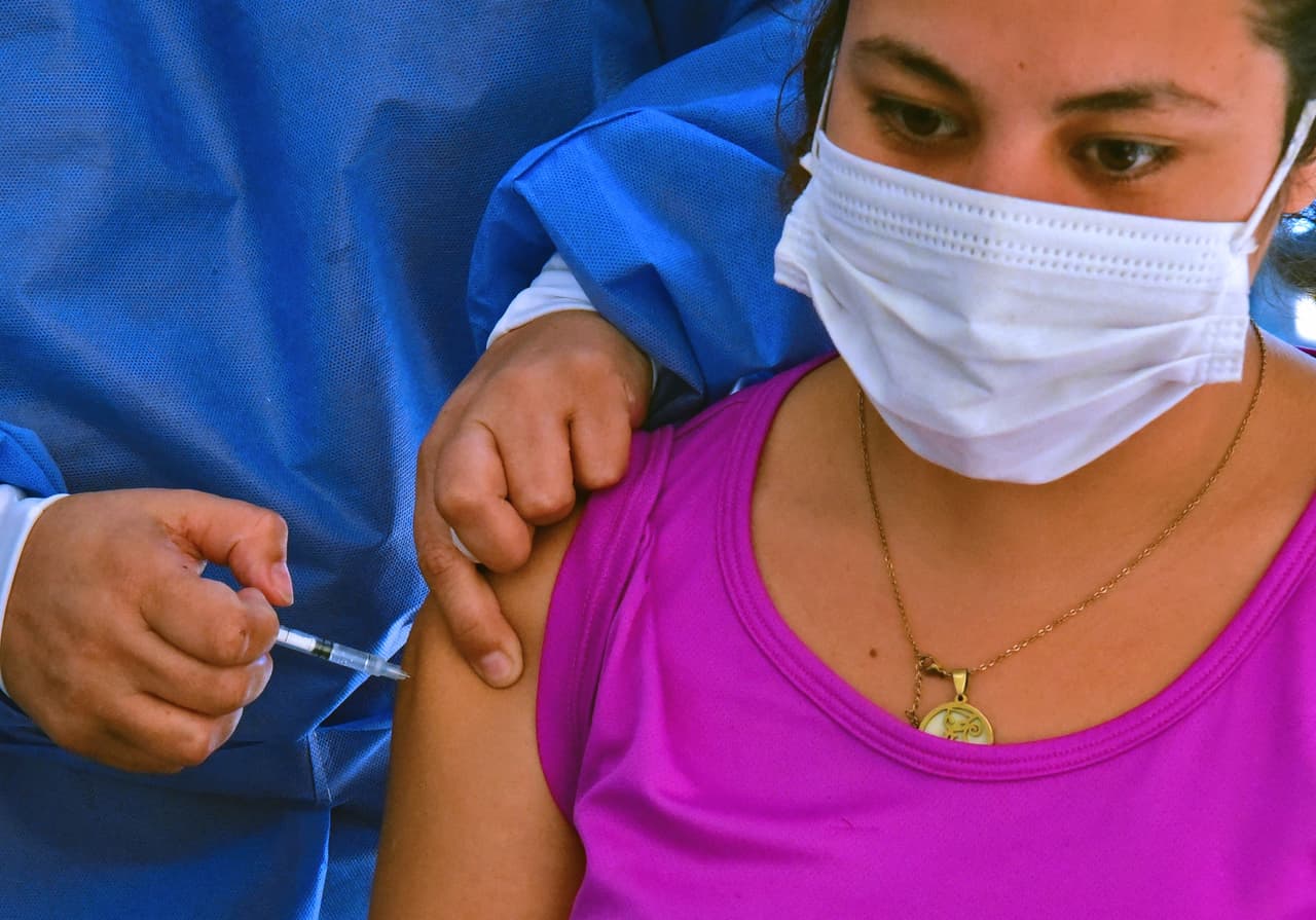 Por su parte, la doctora Alison Cahill, de la Escuela de Medicina Dell de la Universidad de Texas en Austin, dijo que las madres embarazadas también están experimentando efectos a largo plazo después de contraer el coronavirus.
