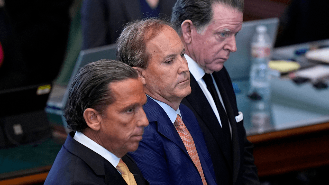 Políticos de Texas tienen ‘choque’ de opiniones con juicio político del fiscal Ken Paxton