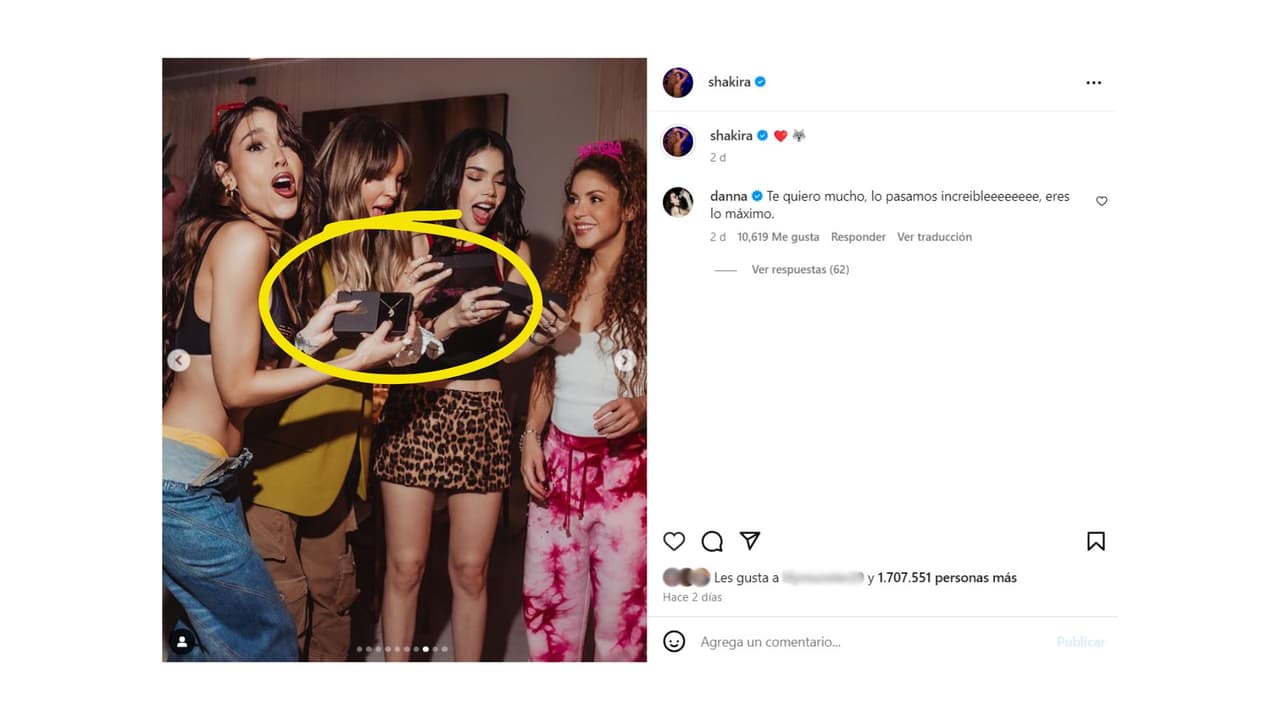Shakira sorprendió a su team con un dije en forma de lobo.