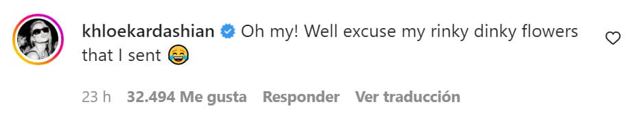 "¡Oh Dios mío! Bueno, 
<b>disculpa mis flores de ínfima categoría que te envié</b>", dijo y agregó el emoticono de una cara en plena carcajada. No mostró si en realidad el obsequio que le dio correspondía a la descripción que ella misma hizo.
<br>