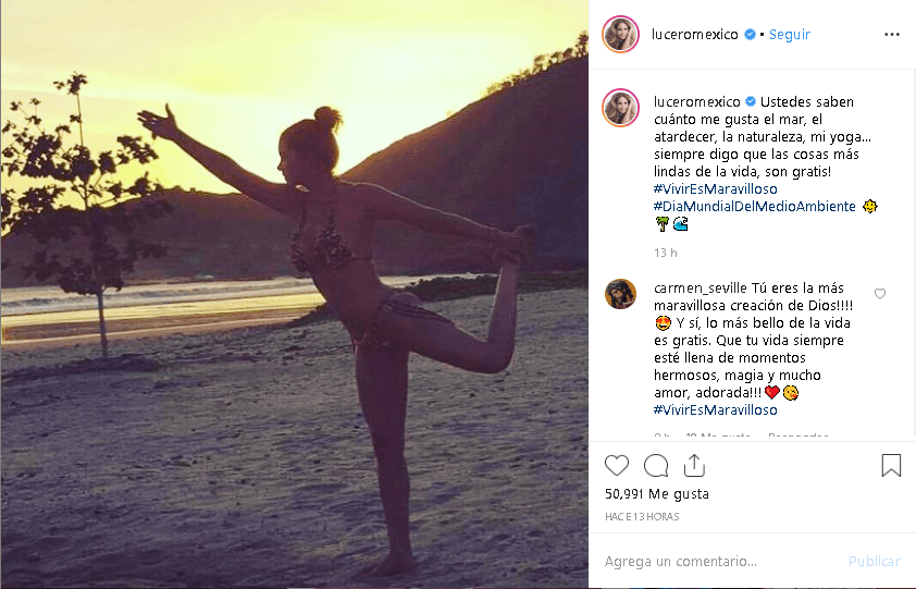 Para mantenerse saludable, la intérprete 
<b><a href="https://www.univision.com/famosos/lucero-se-muestra-publicamente-como-pocas-veces-lo-ha-hecho-y-lo-hizo-por-una-buena-causa-fotos">cuida su alimentación y hace ejercicio. </a></b>En sus redes sociales suele publicar imágenes practicando yoga, una de sus actividades favoritas.