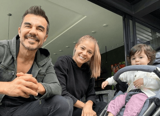 Juntos han logrado crear una hermosa familia con su hija Emily.
